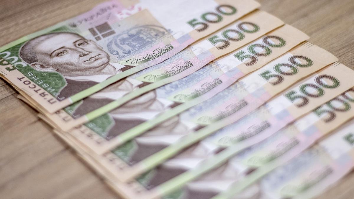 Пенсійний фонд розпочав виплати “карантинних” 8 тисяч ФОПам